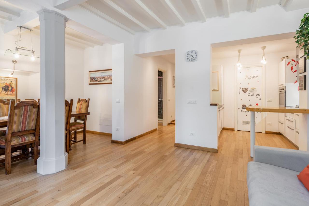 Lungarno & Parco Delle Cascine Lovely Apartment ฟลอเรนซ์ ภายนอก รูปภาพ