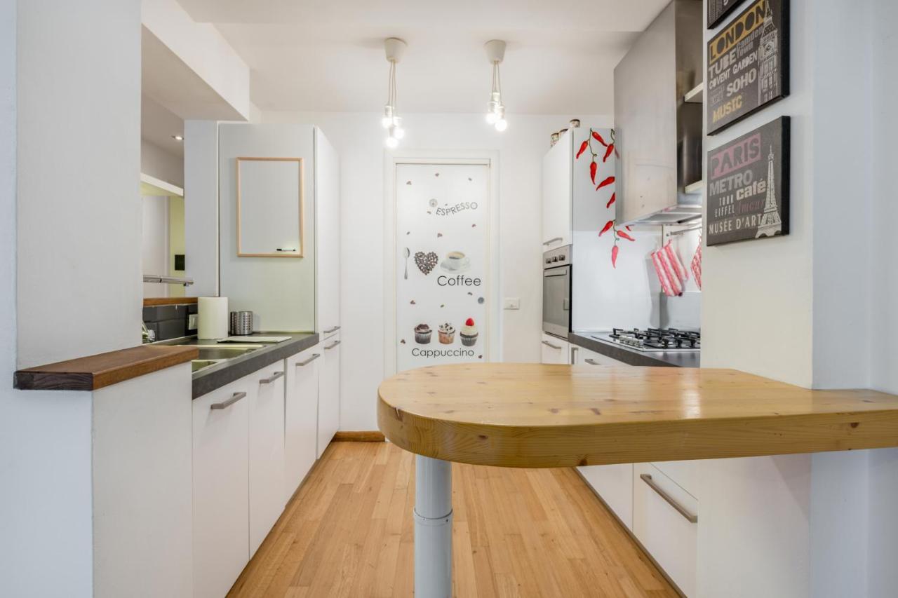 Lungarno & Parco Delle Cascine Lovely Apartment ฟลอเรนซ์ ภายนอก รูปภาพ